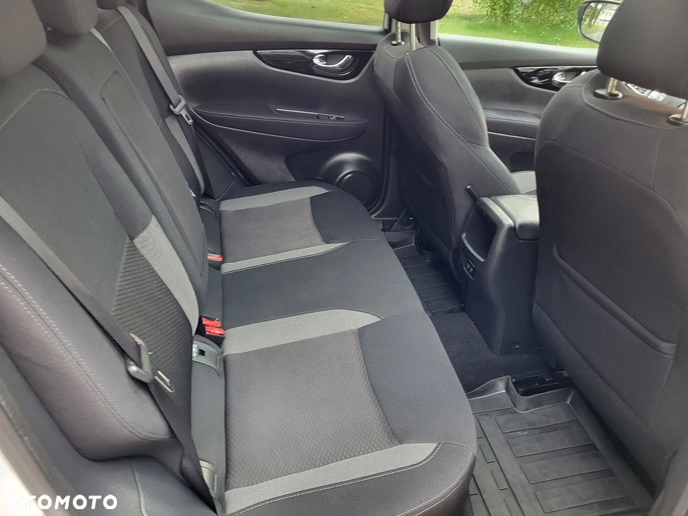Nissan Qashqai - 17