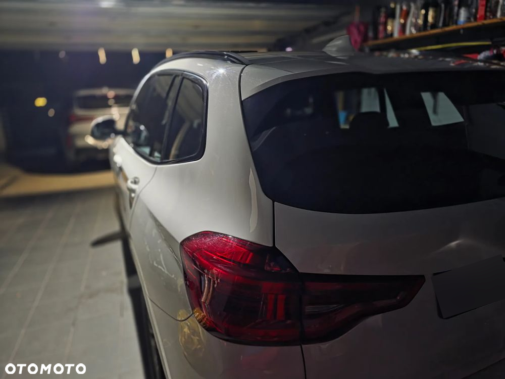 BMW X3 xDrive20i - 10