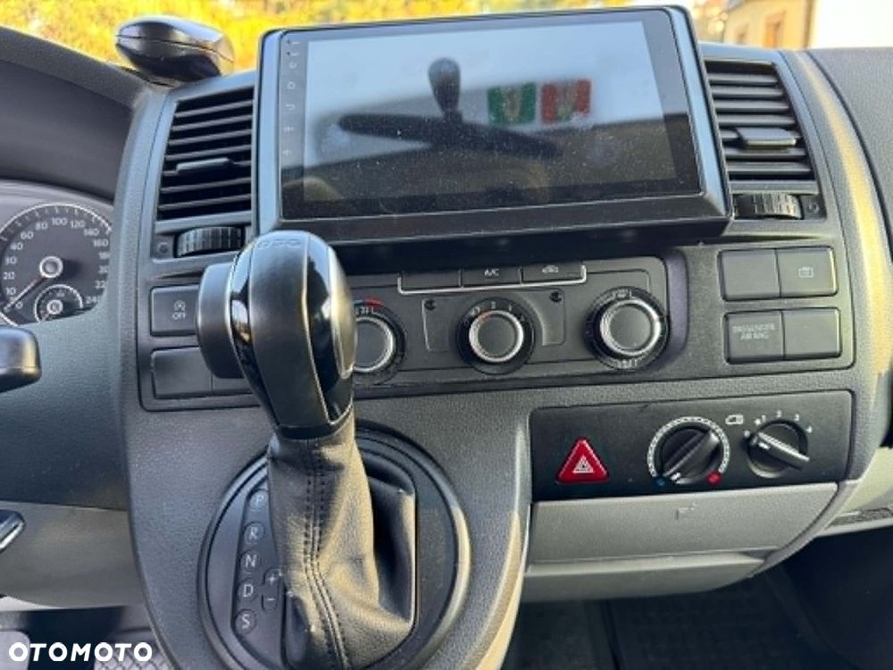 Volkswagen T5 California - 14