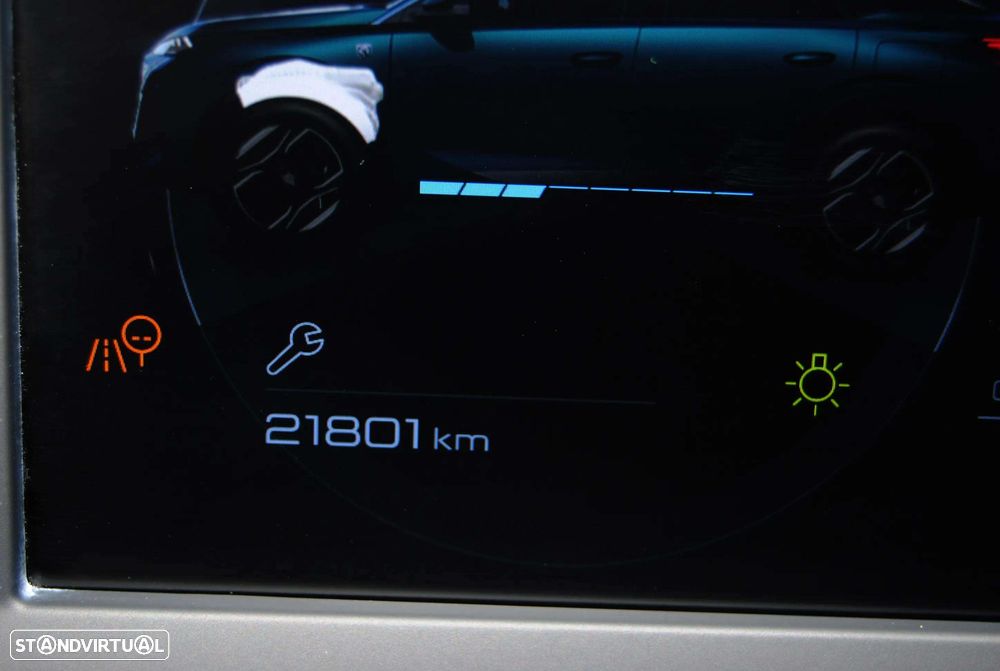 Peugeot 3008 1.2 Hybrid Allure e-DCS6 - 30
