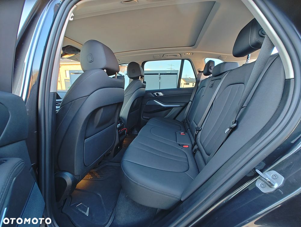 BMW X5 xDrive25d xLine - 18