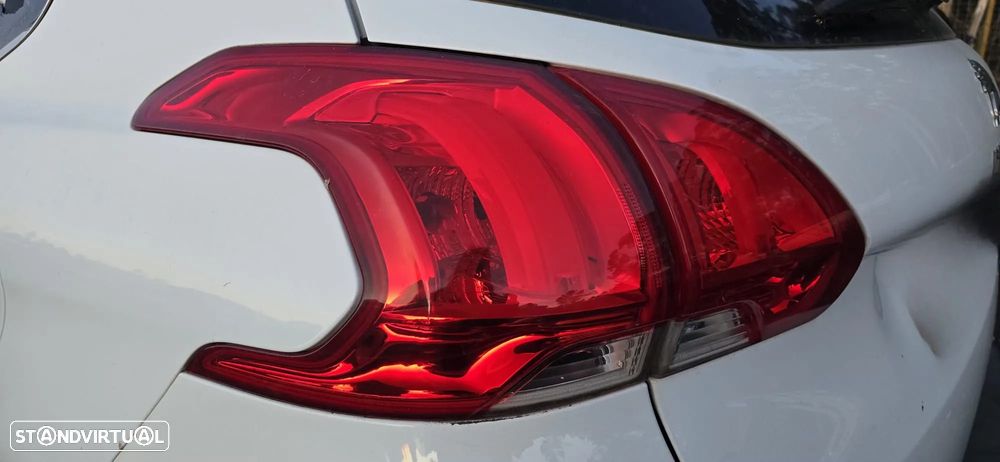 Peugeot 2008 Carrinha 1.6 HDi Diesel de - VIATURA PARA PEÇAS - 7