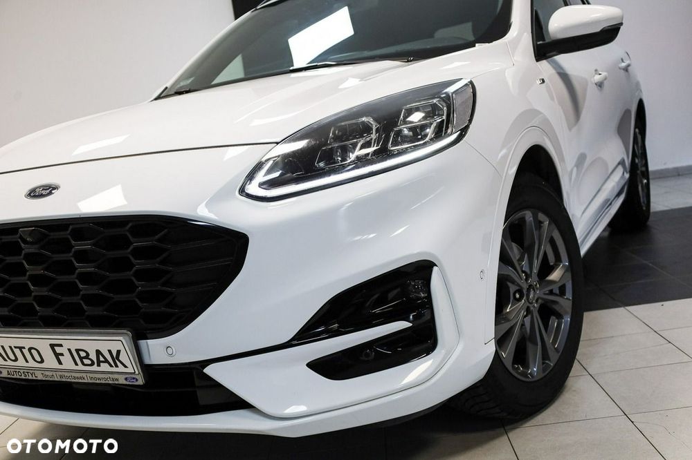 Ford Kuga 1.5 EcoBoost ST-LINE - 3