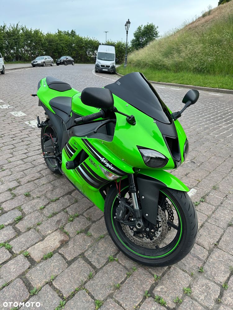 Kawasaki ZX - 2