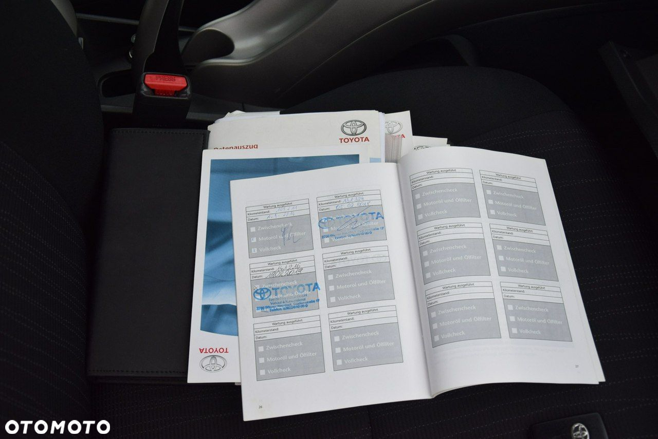 Toyota Auris 1.6 Active - 26