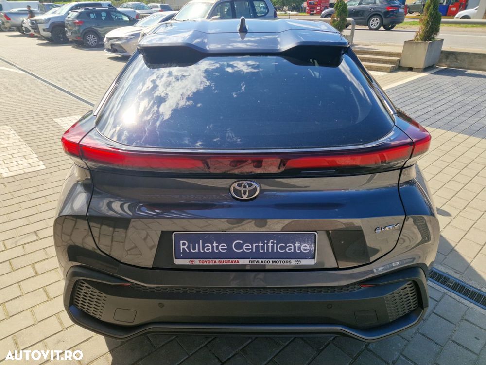 Toyota C-HR - 8