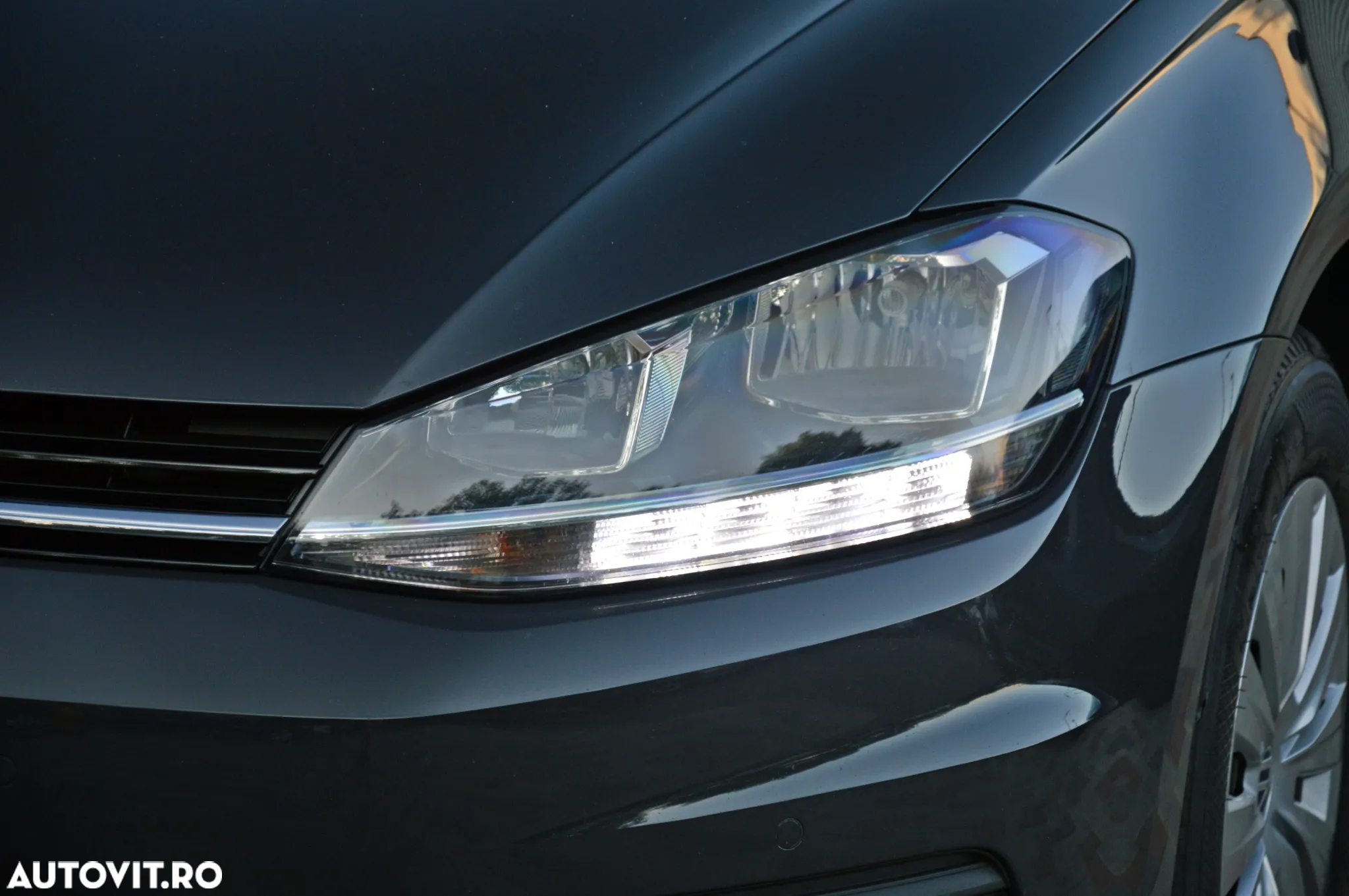 Volkswagen Golf 1.6 TDI Comfortline - 33