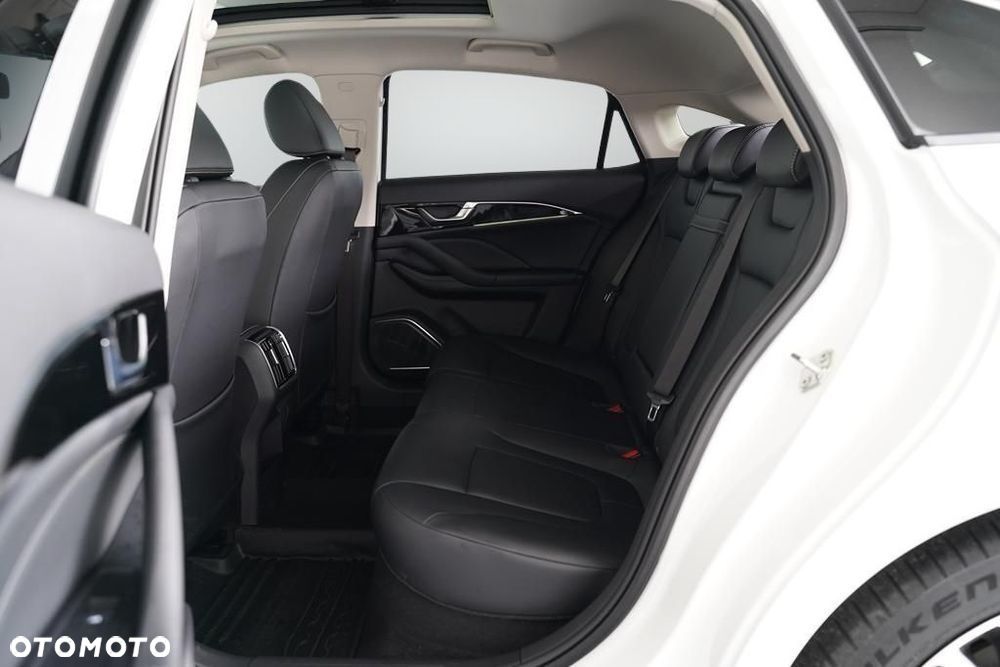 Bestune B70 1.5T Business DCT - 6