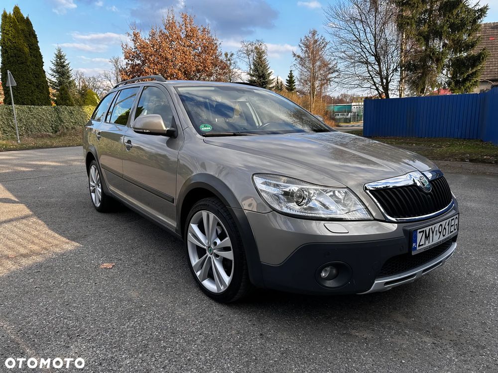 Skoda Octavia 2.0 TDI DPF 4x4 DSG Scout - 1