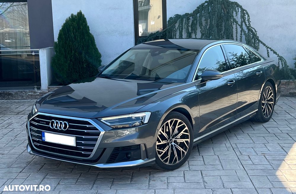 Audi A8 - 1