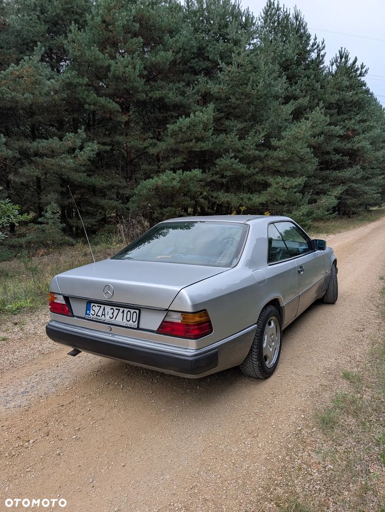 Mercedes-Benz Klasa E - 8