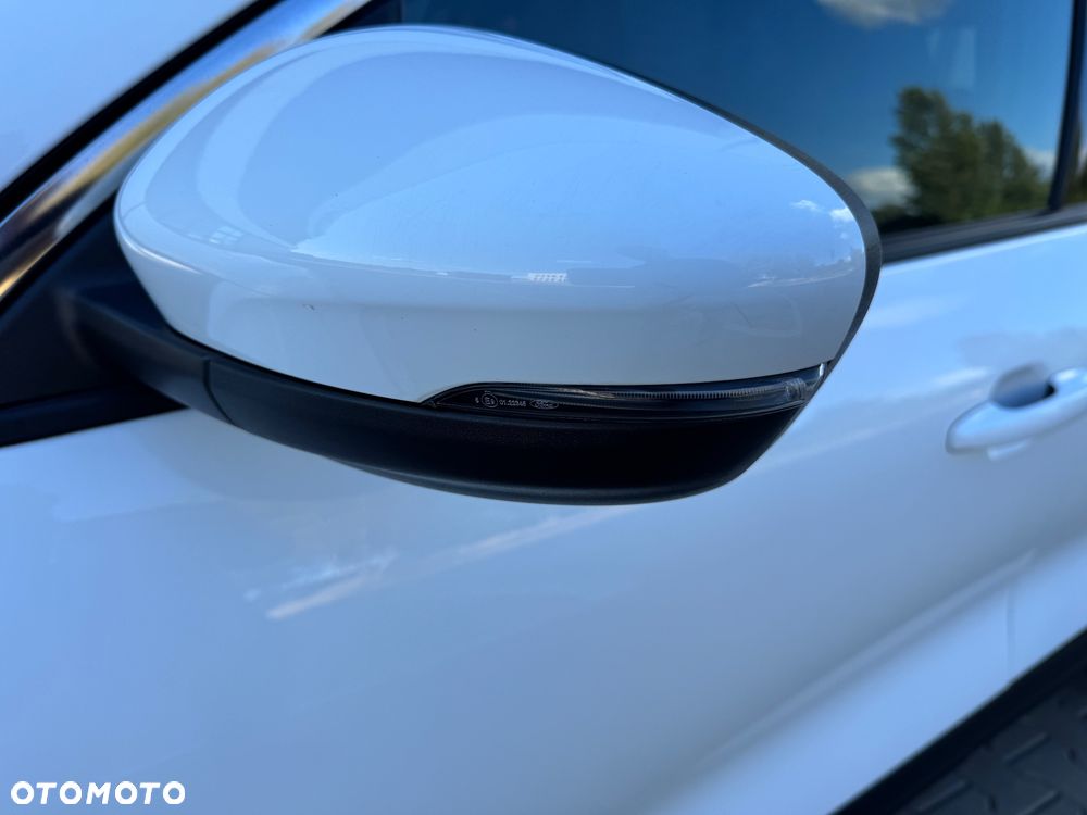 Ford Kuga 2.5 FHEV FWD Titanium - 31