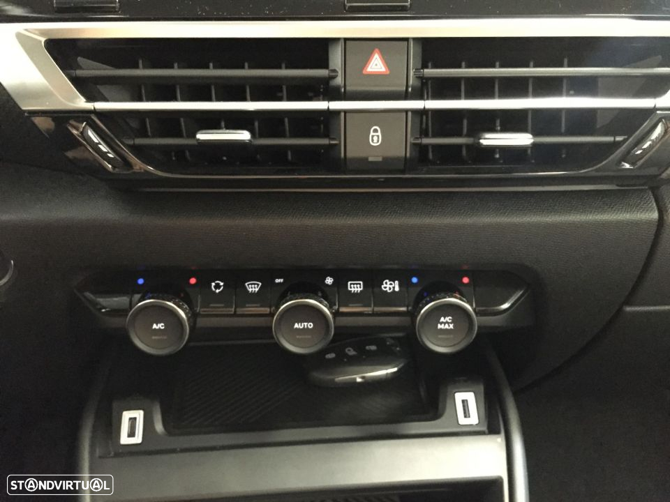 Citroën C4 1.2 PureTech Feel Pack - 34