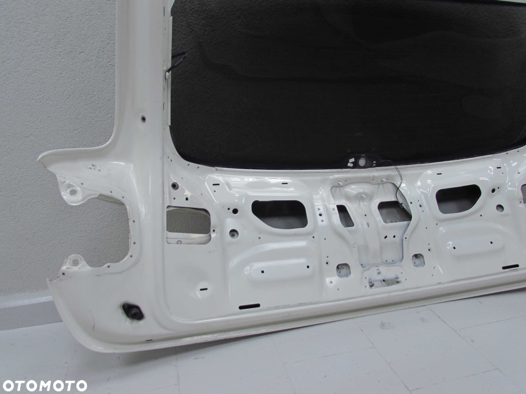 AUDI Q7 4L KLAPA BAGAZNIKA TYL SZYBA 06-16 - 11