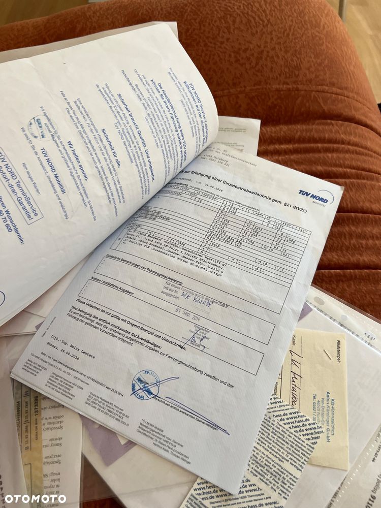 Mercedes-Benz W123 - 38