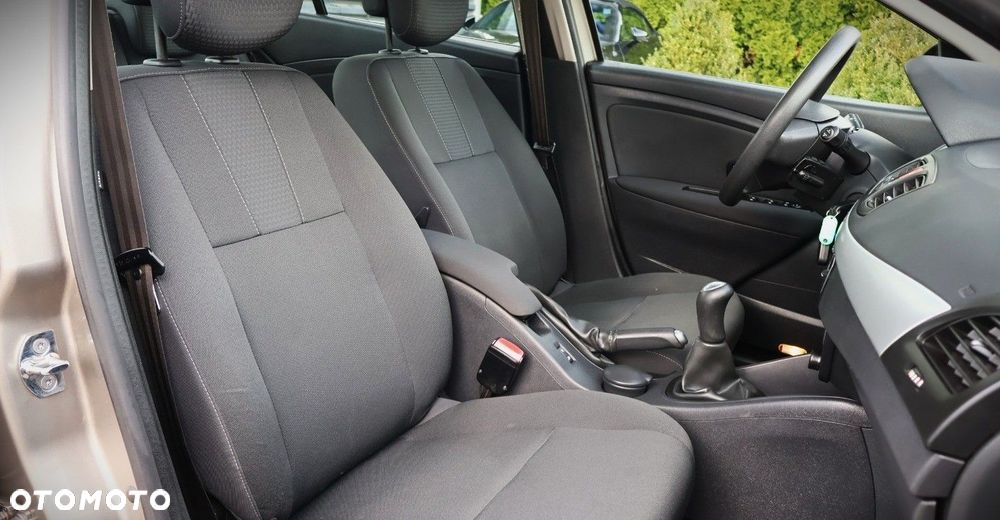 Renault Fluence - 16