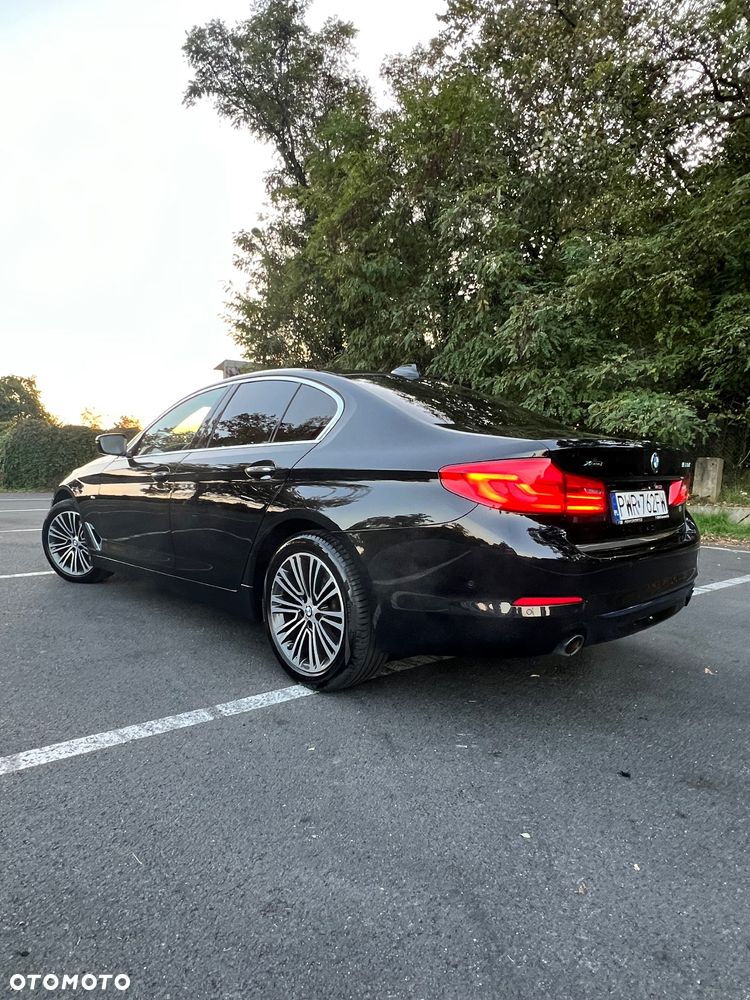 BMW Seria 5 520d xDrive - 3