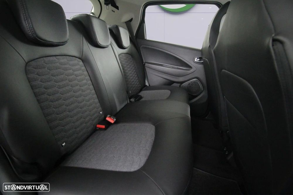 Renault Zoe - 11
