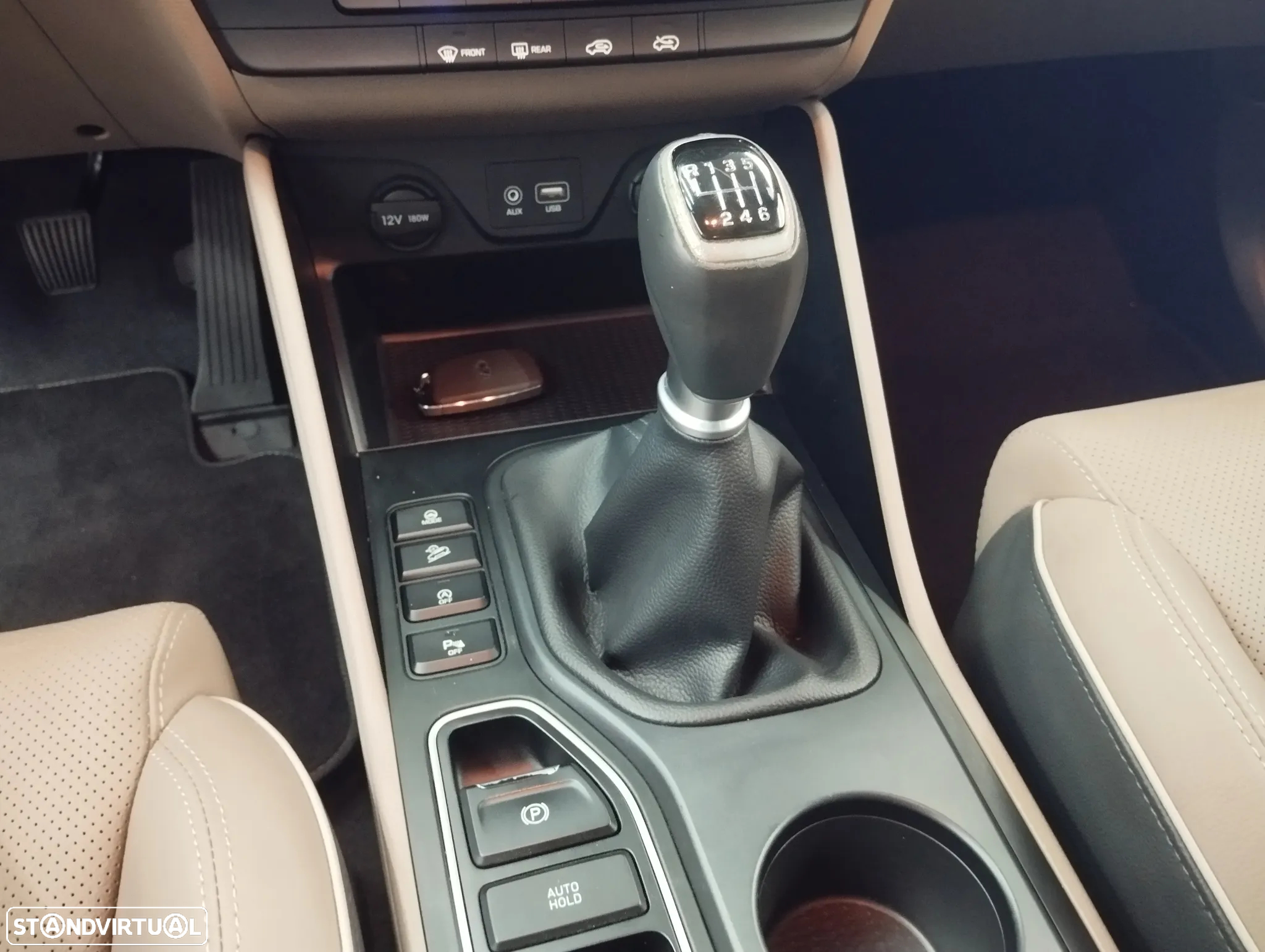 Hyundai Tucson 1.6 CRDi Premium+Pack Pele - 36