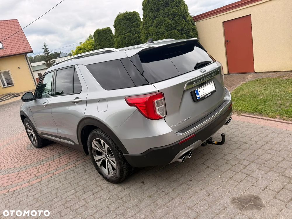 Ford Explorer EcoBoost Plug-in Hybrid PLATINUM - 3