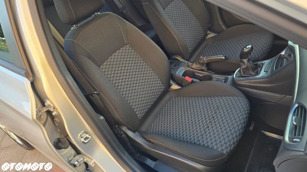 Opel Astra - 24