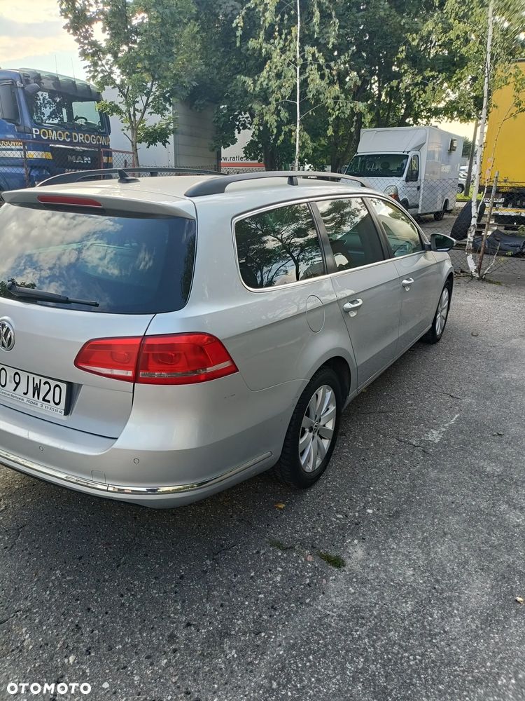 Volkswagen Passat 2.0 TDI DPF Comfortline - 5