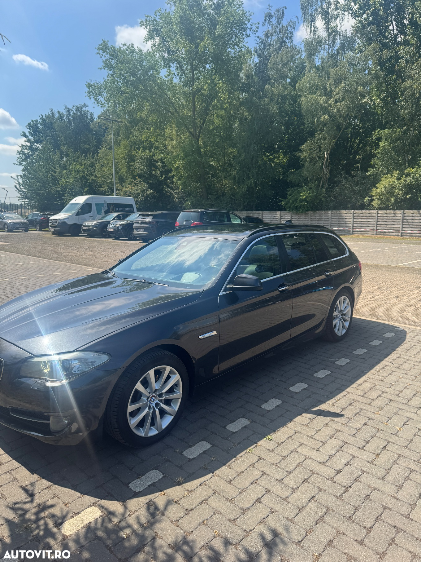 BMW Seria 5 530d xDrive - 2