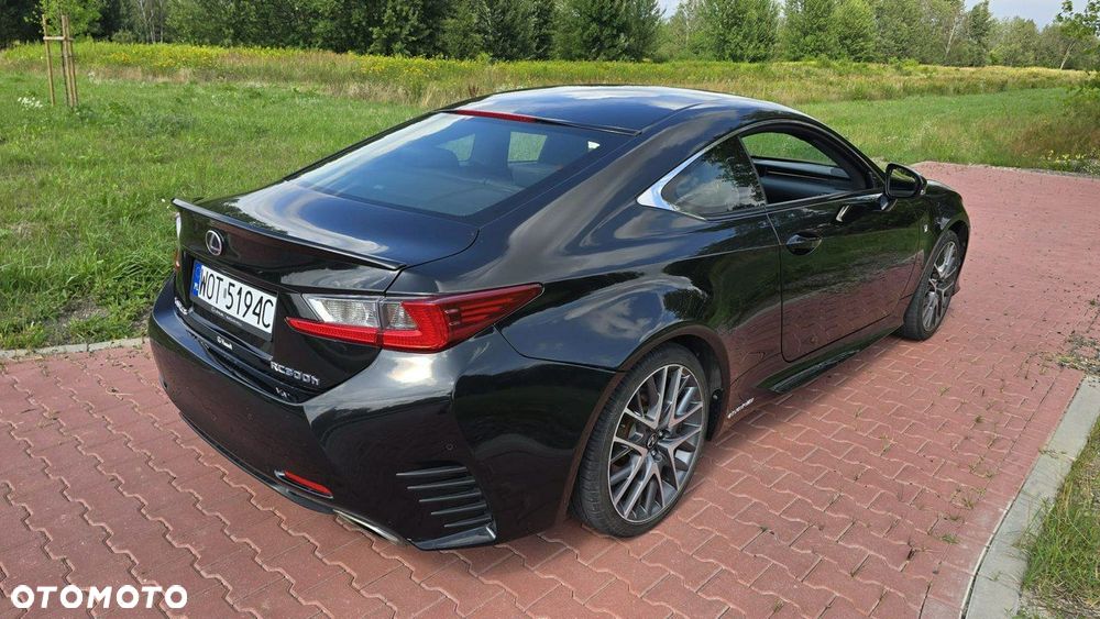 Lexus RC - 7