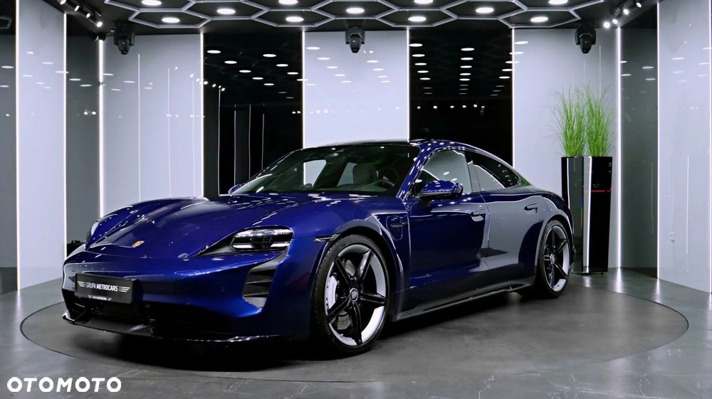Porsche Taycan Turbo Sport Turismo - 2