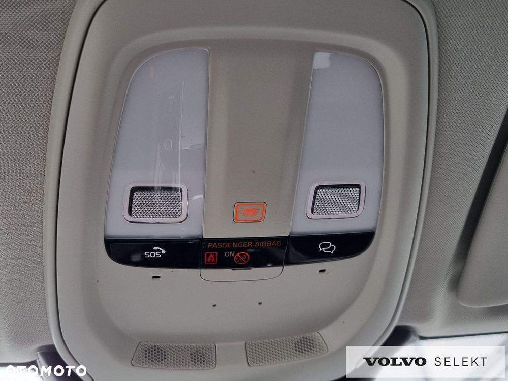 Volvo XC 60 - 35