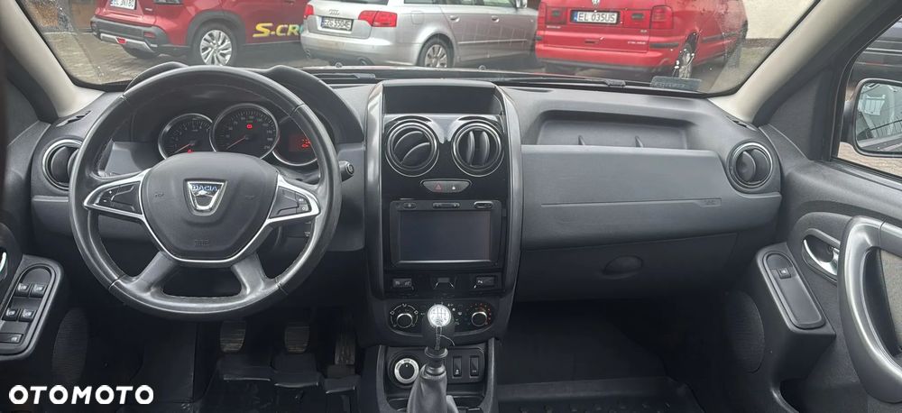 Dacia Duster 1.6 SCe Laureate 4x4 S&S - 7