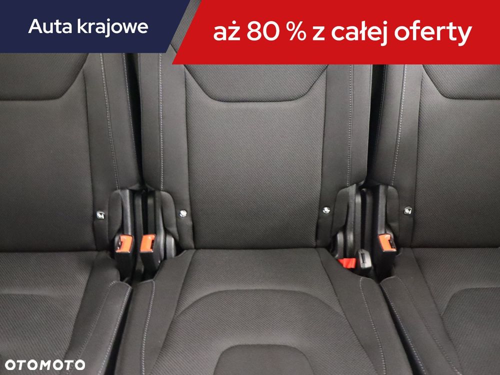 Ford S-Max - 12