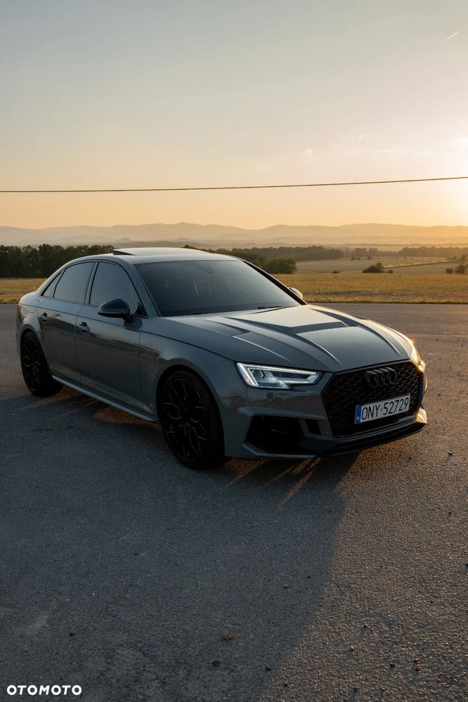 Audi S4 Limousine - 2