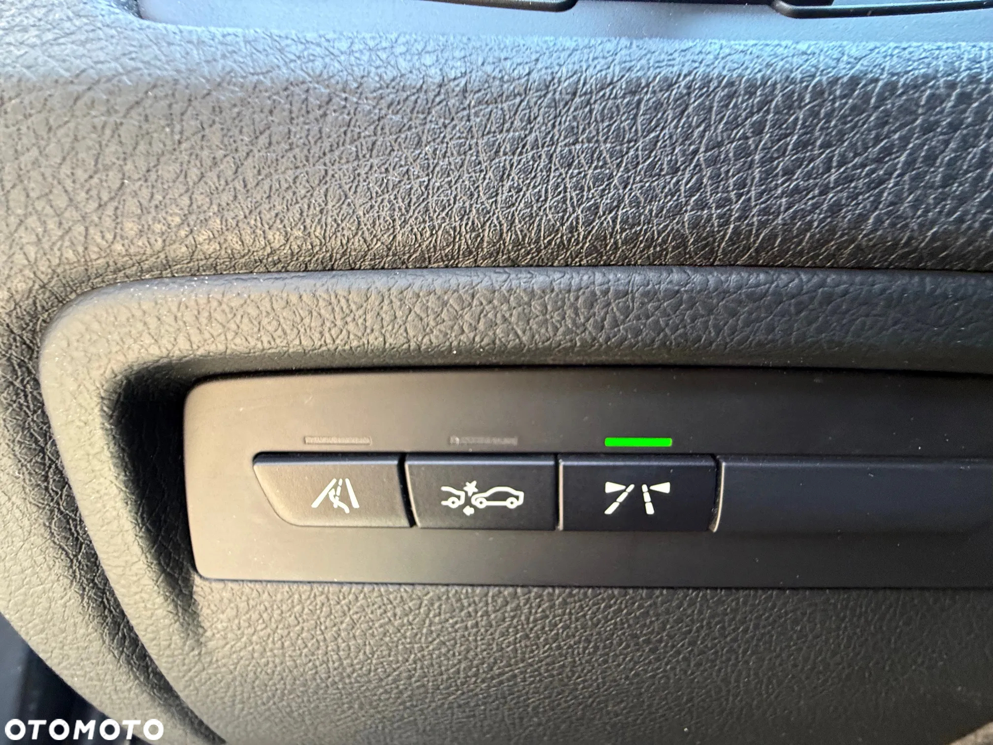 BMW Seria 3 320d Touring xDrive Modern Line - 13