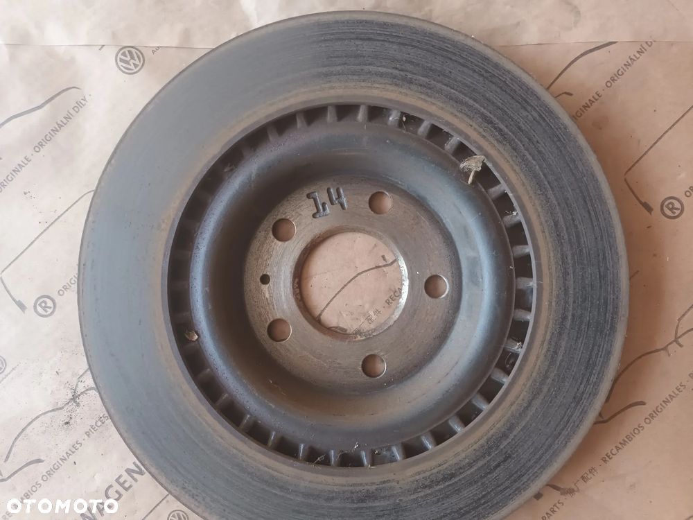 Audi A4 B9 8W komplet Tarcze Hamulcowe klocki tył 8W0615601K 330mm 72KM - 18