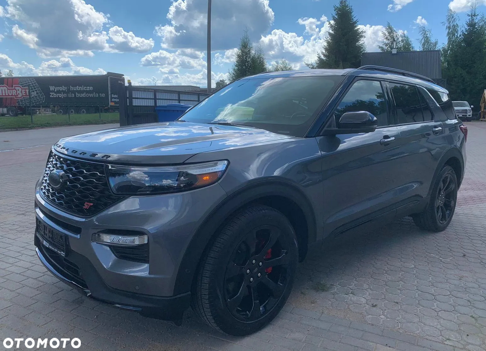 Ford Explorer - 10