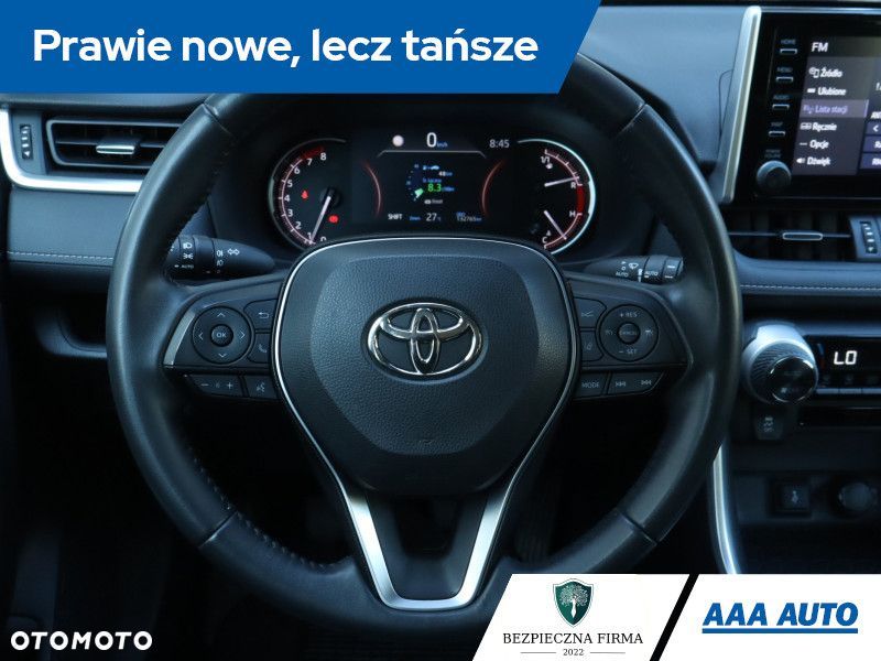 Toyota RAV4 - 24
