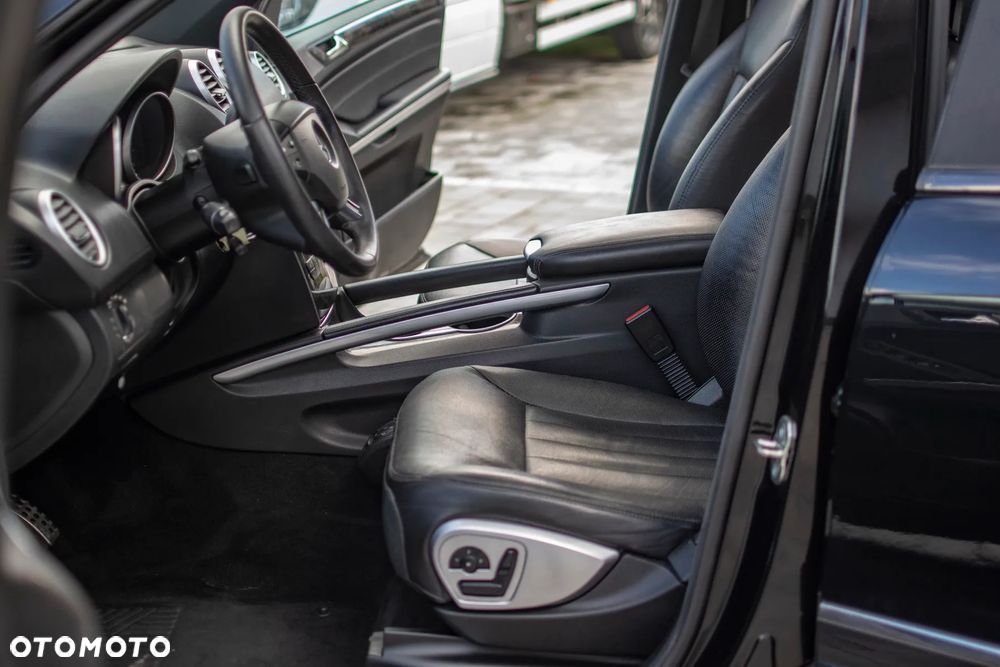 Mercedes-Benz ML 320 CDI 4Matic 7G-TRONIC DPF Edition 10 - 14