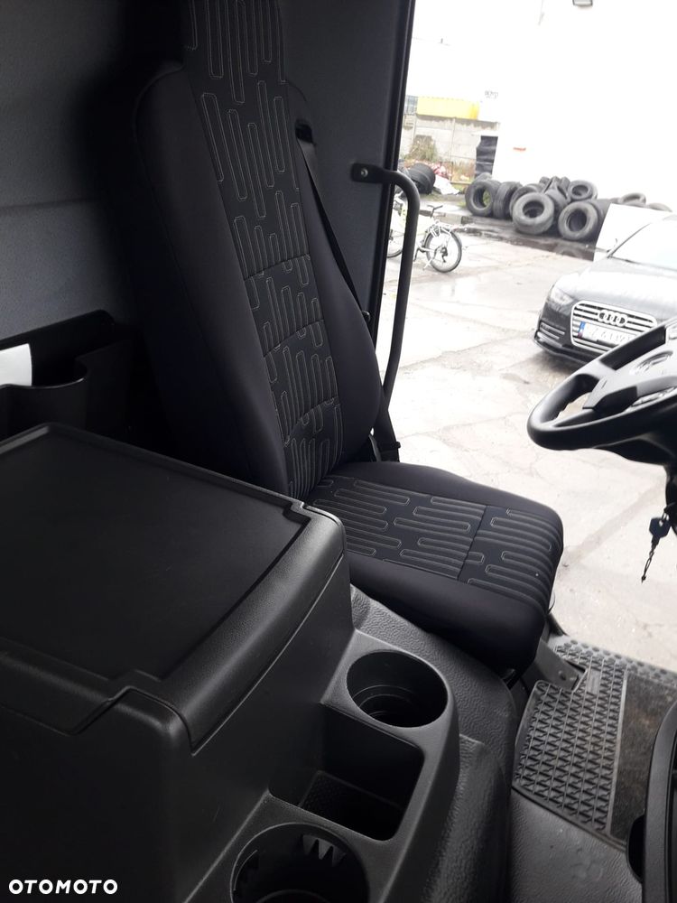 Mercedes-Benz Atego 1318 - 12