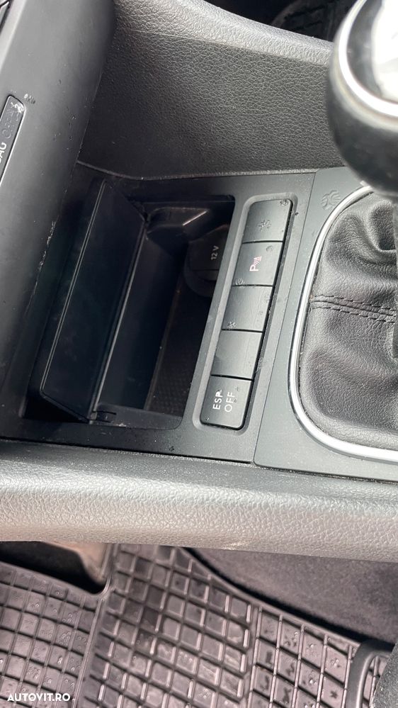 Volkswagen Golf - 20