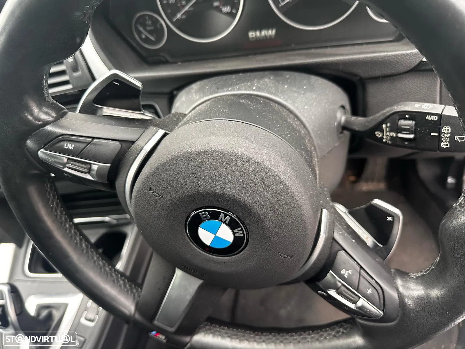 BMW 330d XDrive M Sport cx aut. de 2017 para peças - 8