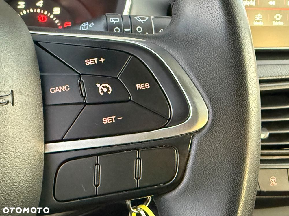 Fiat Tipo - 18