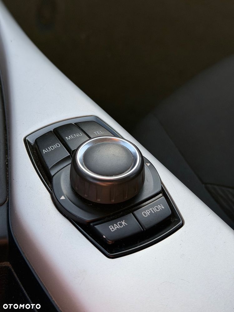 BMW Seria 1 116i Advantage - 5