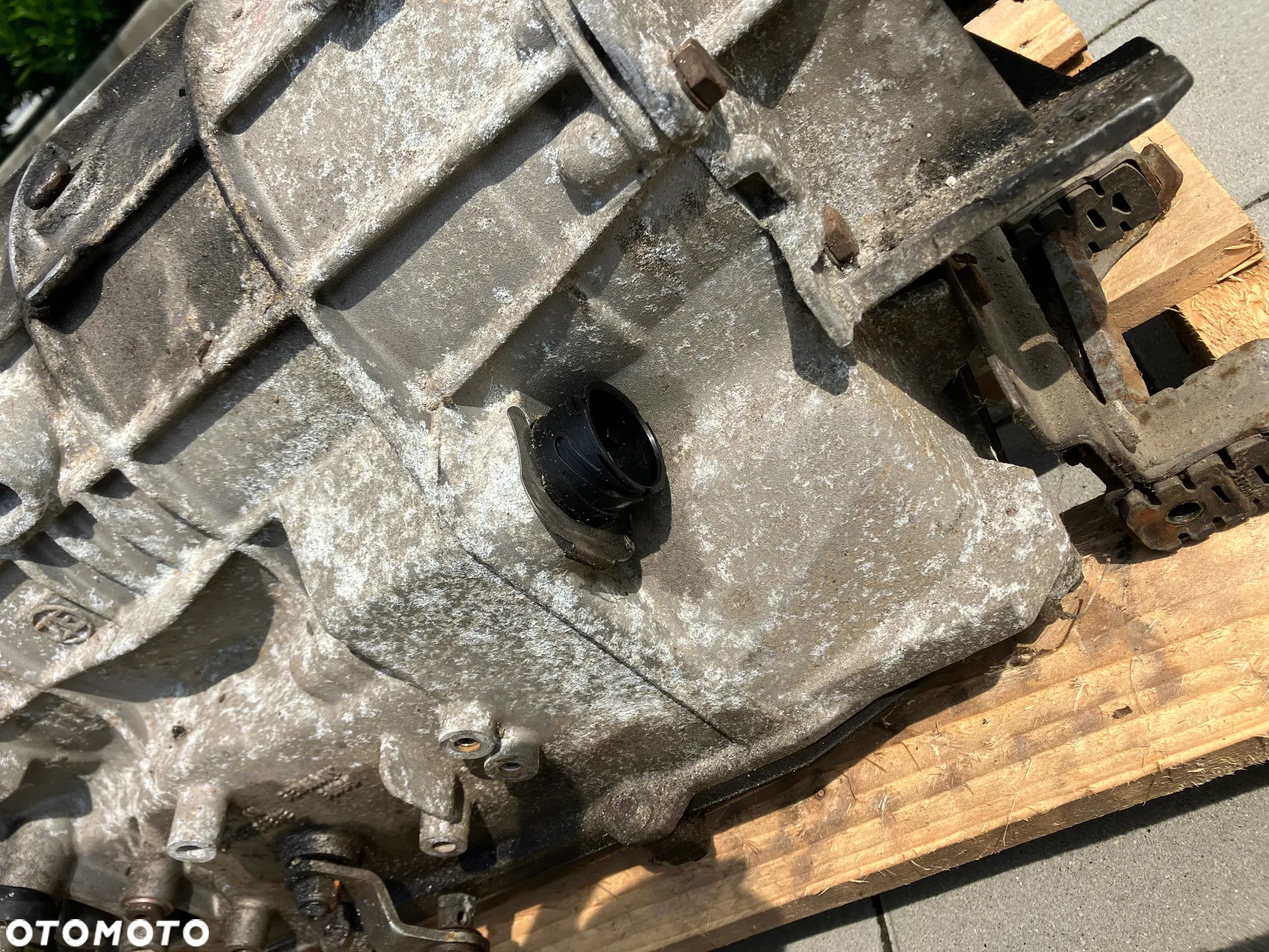 SKRZYNIA BIEGÓW AUTOMAT BMW E32 M60B30 3.0 V8 5HP18 KONWENTER SPRZĘGŁO 1421411 1056401082 BMW E34 530i 730i - 10