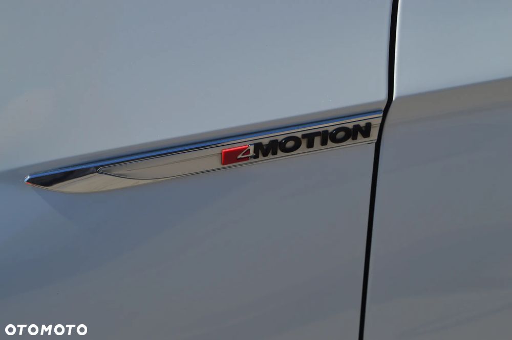 Volkswagen Passat 2.0 TDI Bi-Turbo BMT 4Mot Highline DSG - 7