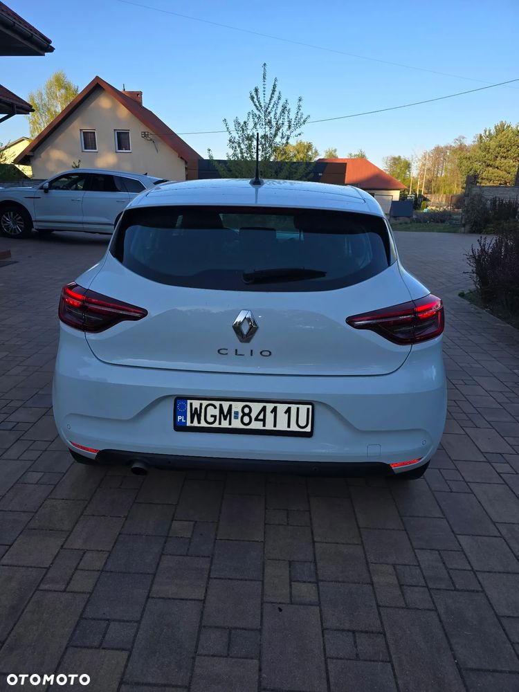 Renault Clio BLUE dCi 85 BUSINESS EDITION - 9