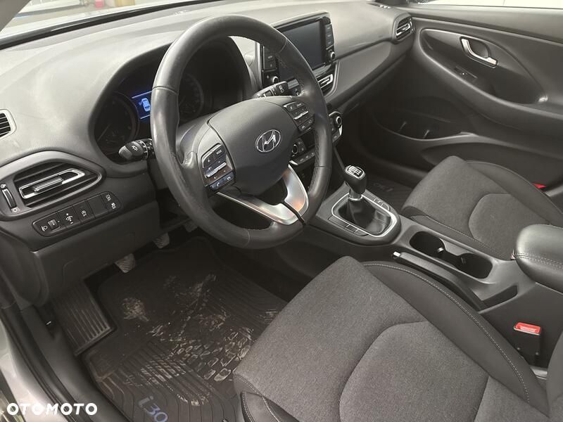 Hyundai i30 - 10