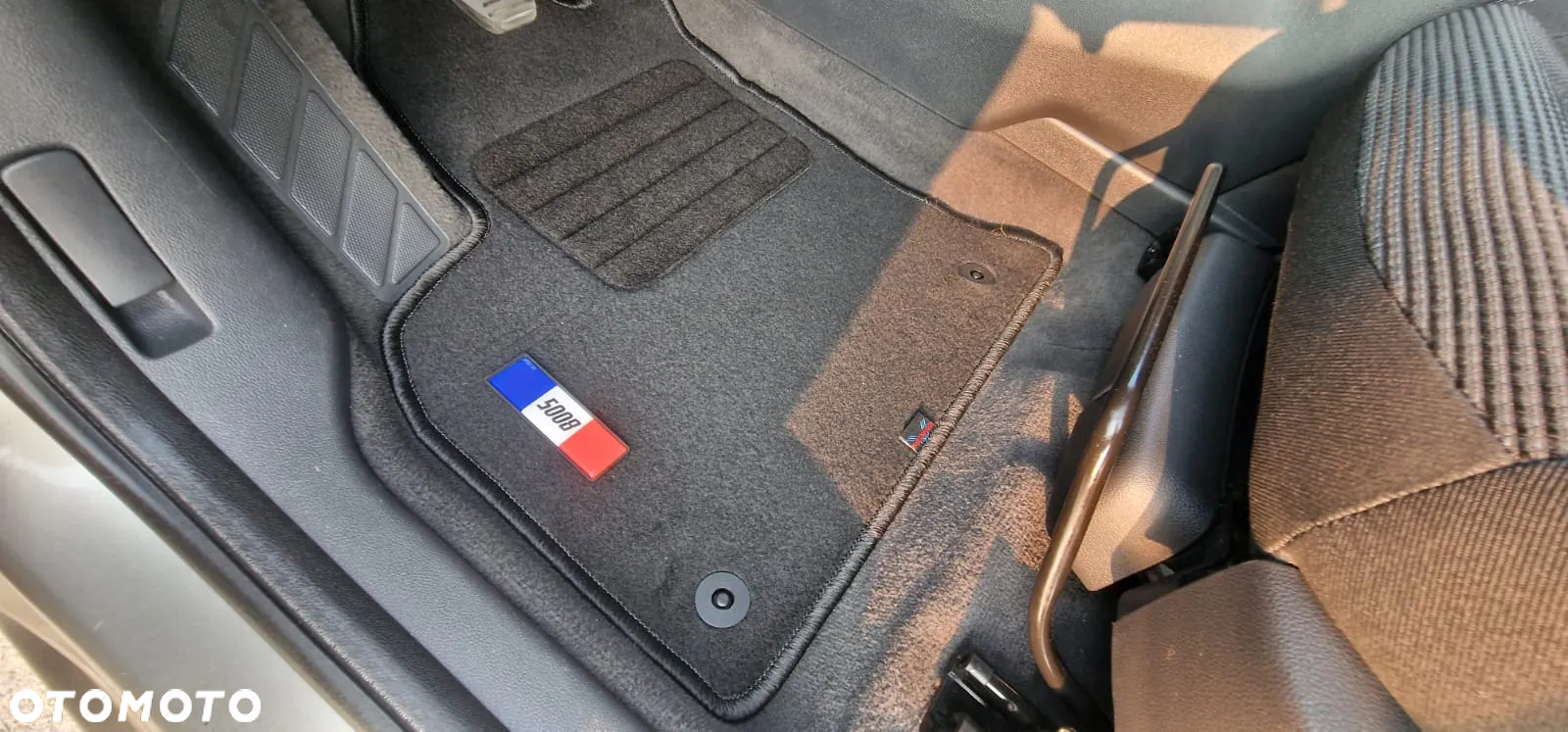 Peugeot 5008 - 20