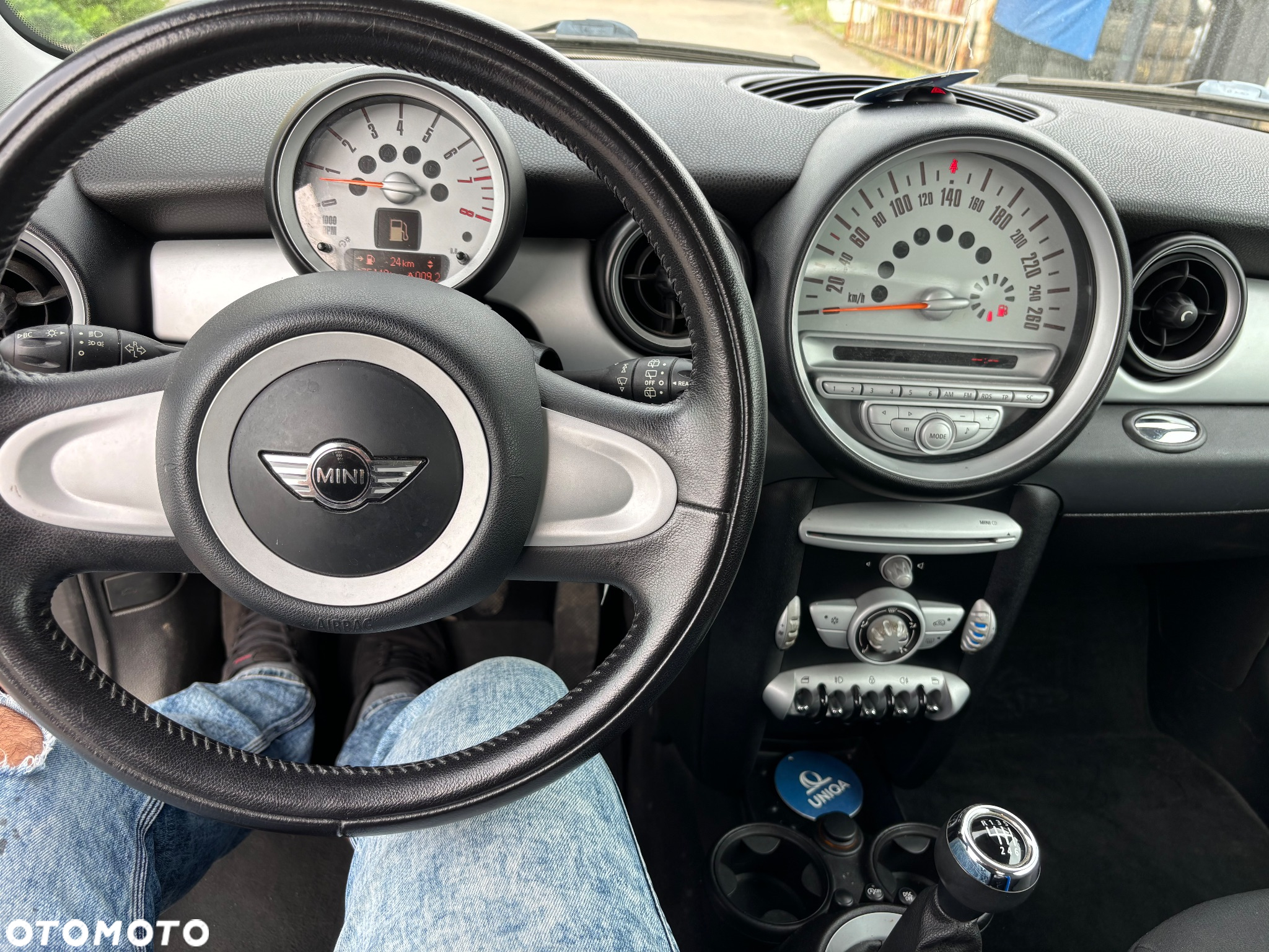 MINI ONE Standard - 4