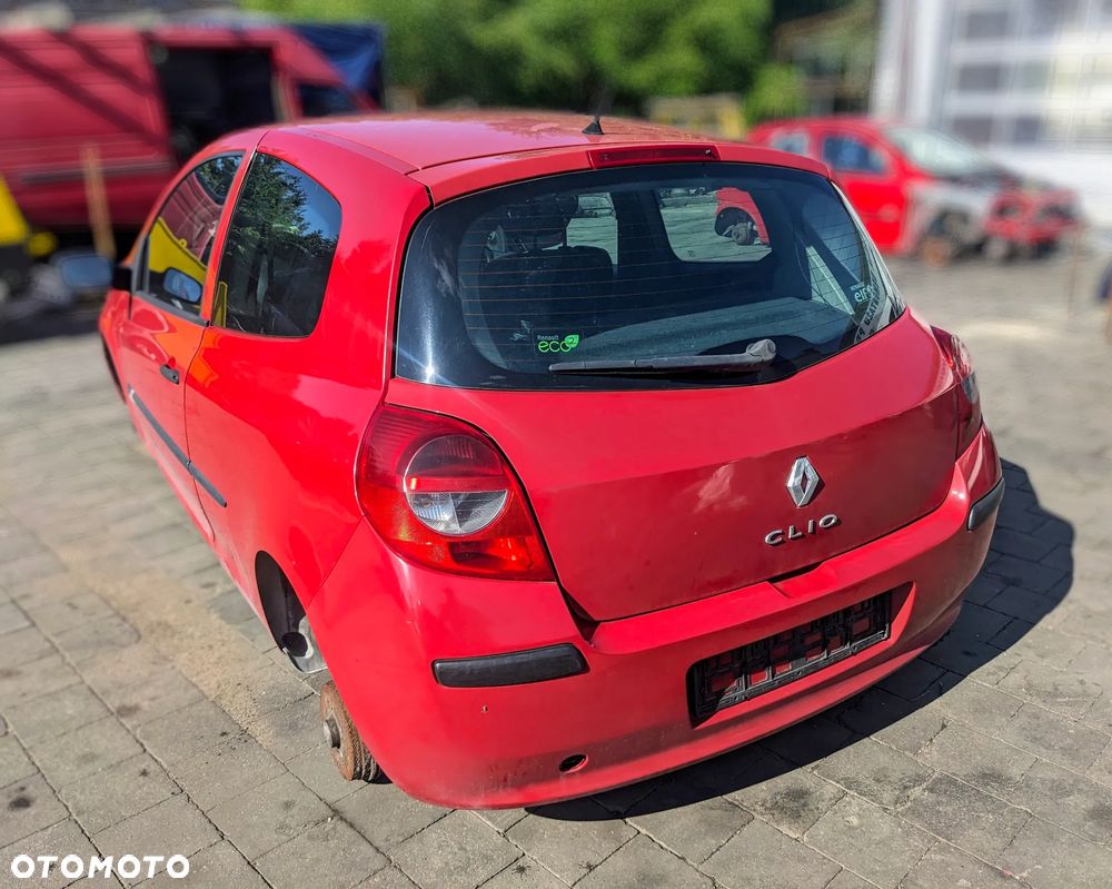 Renault Clio III 1.5 DCI 2008 dv727 - 7